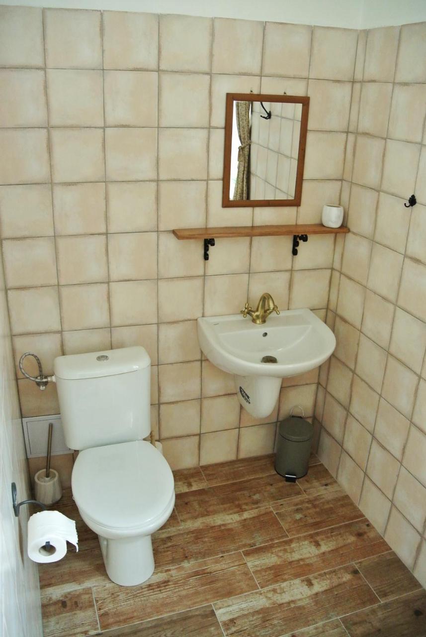 Restaurace A Penzion Ubrousku Prostri Se Nova Bystrice Luaran gambar