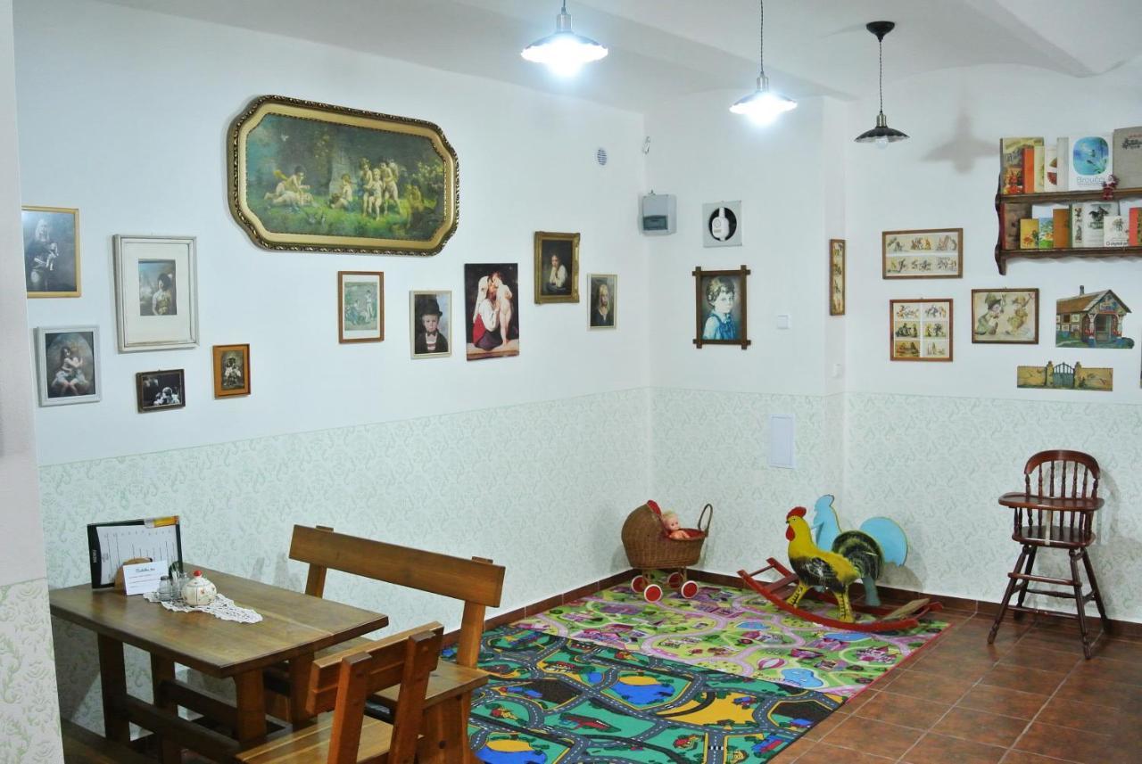 Restaurace A Penzion Ubrousku Prostri Se Nova Bystrice Luaran gambar